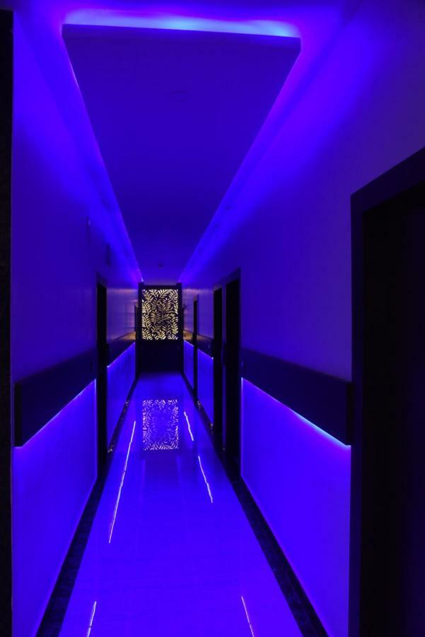 Hotel Grand Kubera Чикмагалур Экстерьер фото